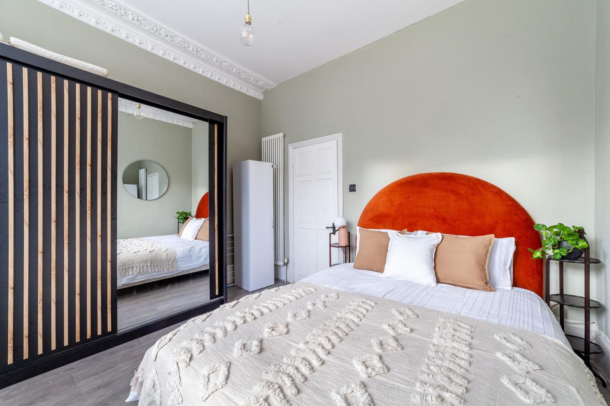 Arte Stays - 2 Bed Luxurious Flat, Garden, 5Min Dalston St., Parking Available, Serviced Accommodation - Up To 5 Ppl 런던 외부 사진
